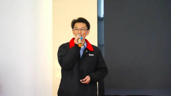 巅峰国际官网-钻营健全,你我一路成长