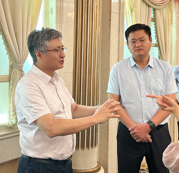 巅峰国际官网-钻营健全,你我一路成长