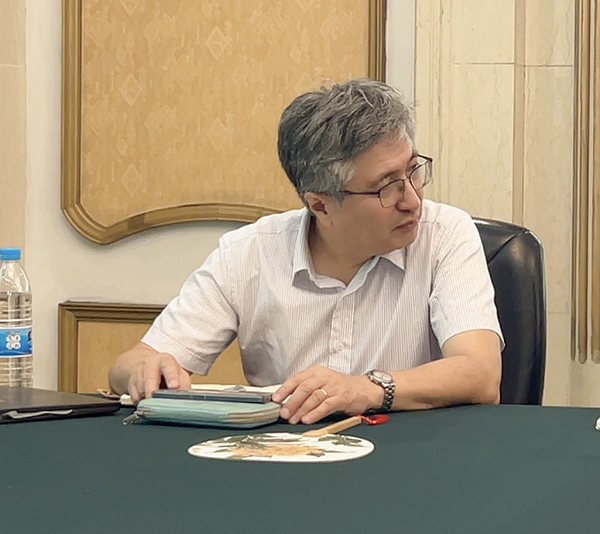 巅峰国际官网-钻营健全,你我一路成长